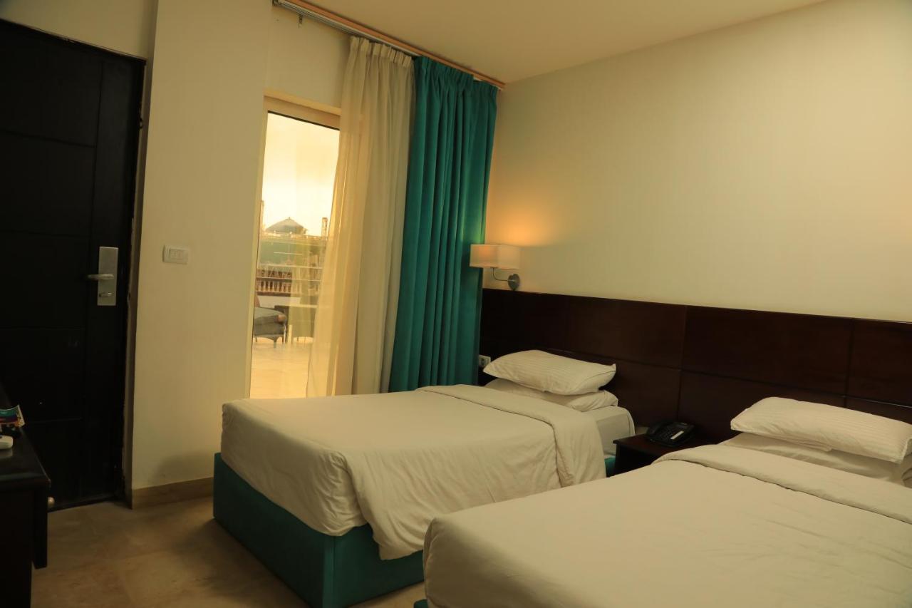 Byootbay Resort & Club 'Ezbet Sharikat Wardan Exterior foto